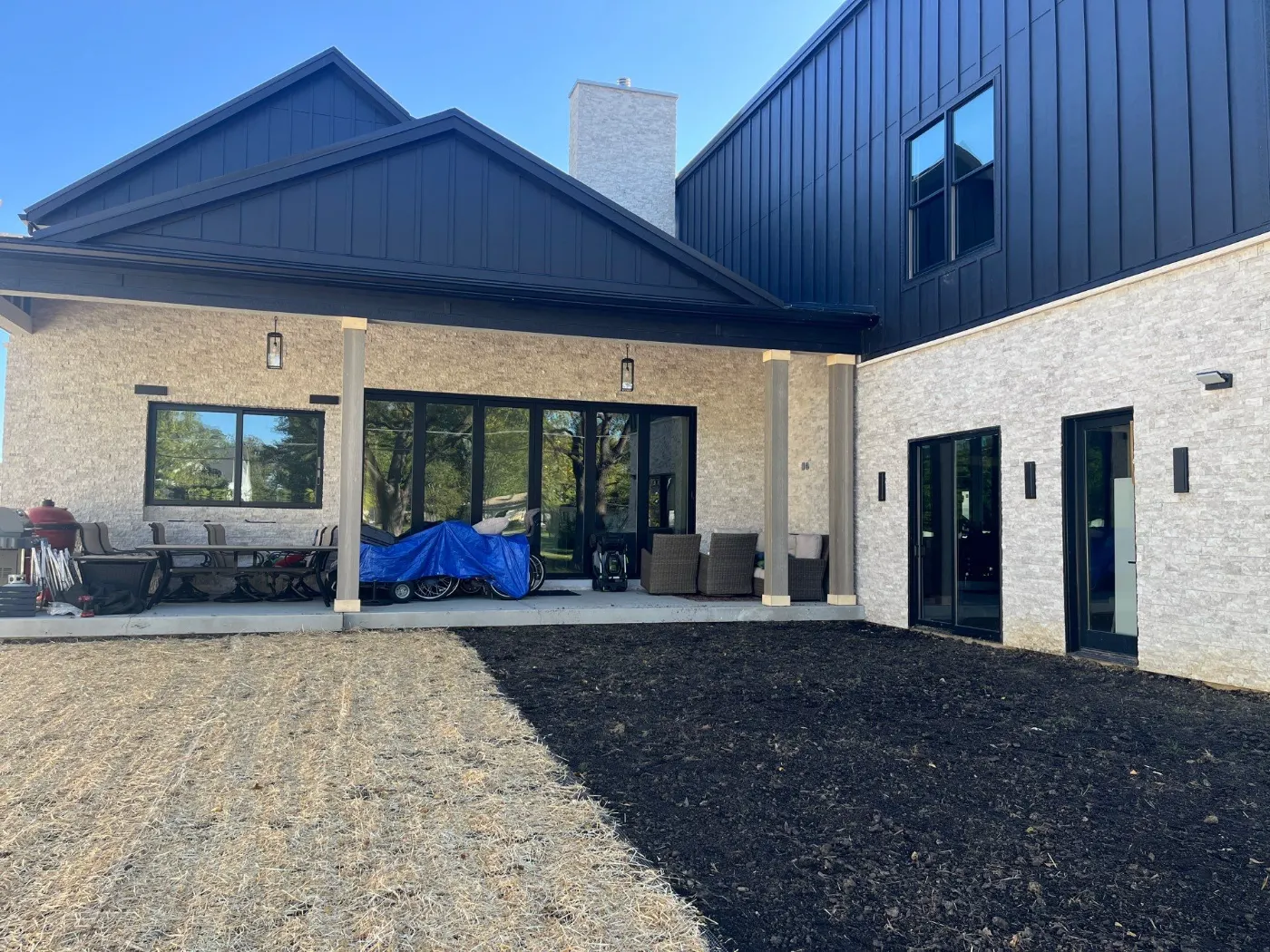Siding installation documented in Heron Ridge